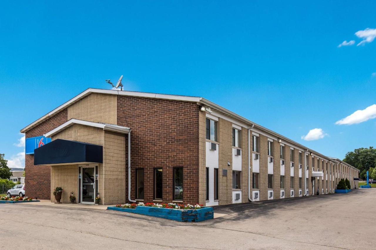 Motel 6-Madison, Wi - East Екстер'єр фото