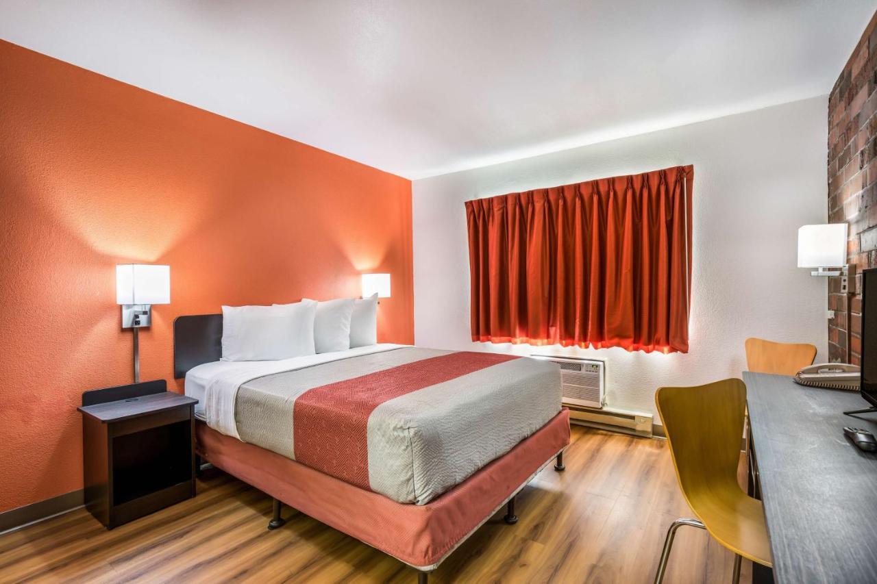 Motel 6-Madison, Wi - East Екстер'єр фото